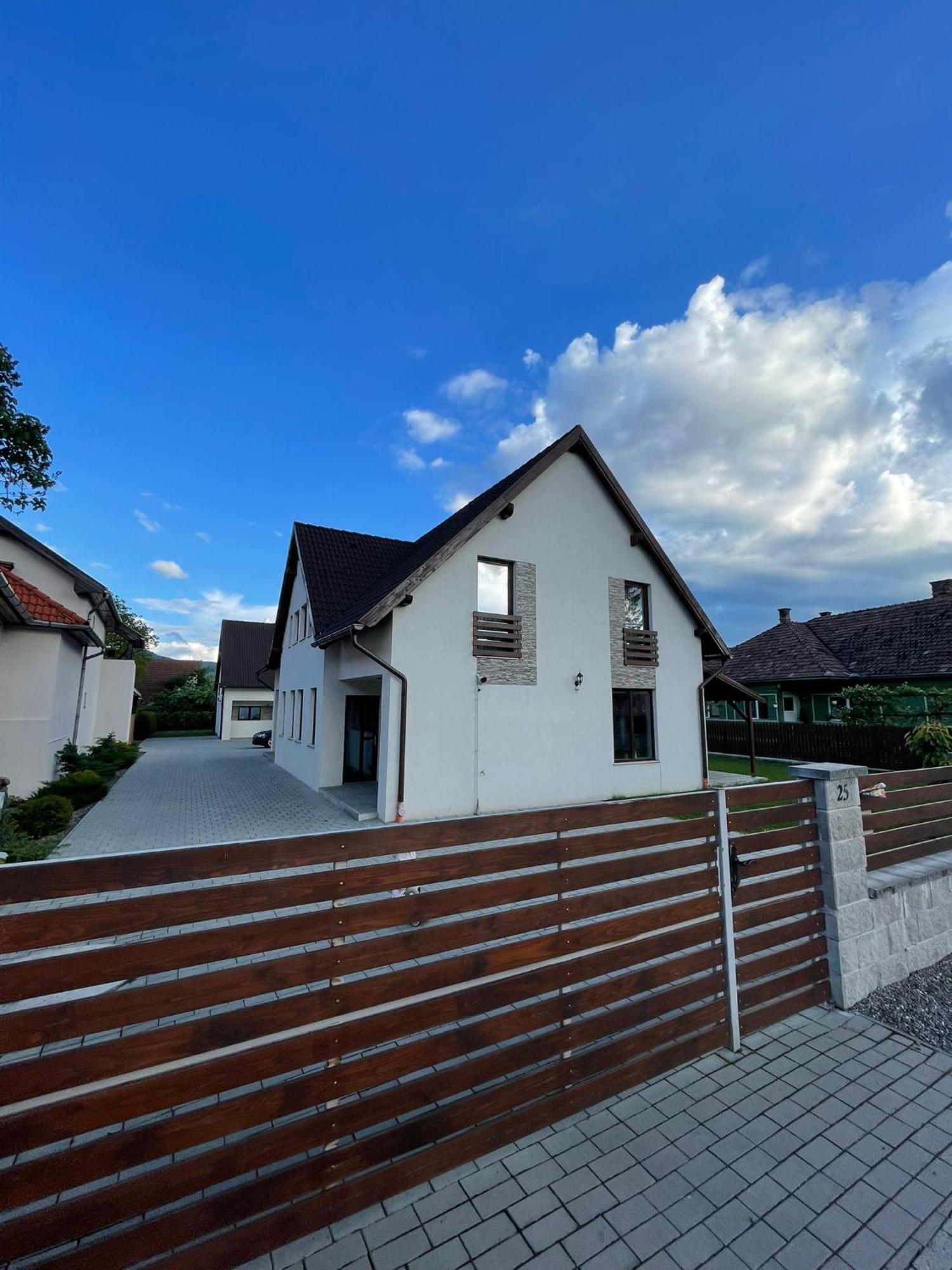 Fenyo Apartman House I Odorheiu Secuiesc Luaran gambar